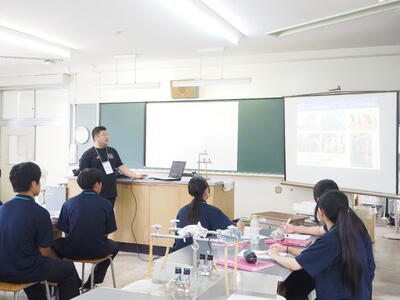 塚田哲弘さん/FLASH JAPAN FITNESS 株式会社